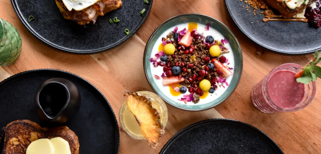 DJNGL Brunch und Frühstück 
